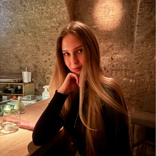 Anna  Kovalenko
